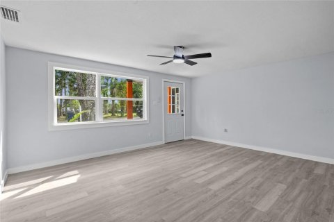 Villa ou maison à vendre à Palmetto, Floride: 4 chambres, 183.76 m2 № 2406424 - photo 8