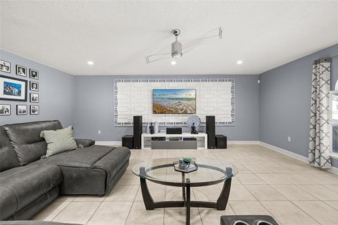 House in Kissimmee, Florida 4 bedrooms, 273.88 sq.m. № 2424051 - photo 27