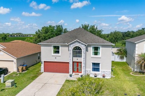 House in Kissimmee, Florida 4 bedrooms, 273.88 sq.m. № 2424051 - photo 3