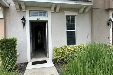 Townhouse in Sarasota, Florida 2 bedrooms, 93.18 sq.m. № 1917307 - photo 1