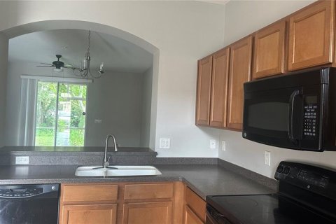 Townhouse in Sarasota, Florida 2 bedrooms, 93.18 sq.m. № 1917307 - photo 8