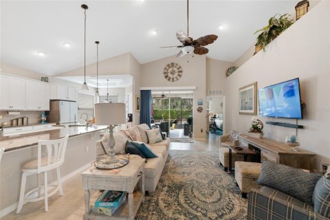 House in Palm Coast, Florida 3 bedrooms, 163.42 sq.m. № 2116927 - photo 4