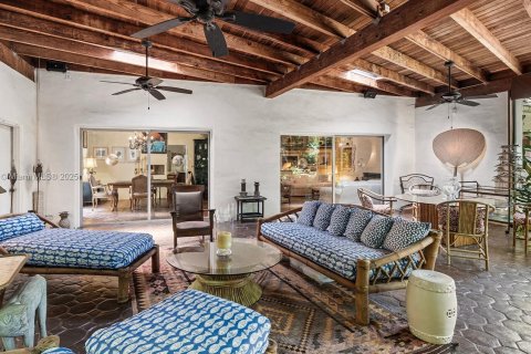 Купить виллу или дом в Майами, Флорида 4 спальни, 273.6м2, № 1818393 - фото 16