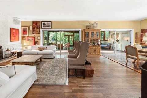 Купить виллу или дом в Майами, Флорида 4 спальни, 273.6м2, № 1818393 - фото 8