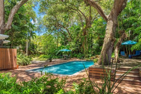 Купить виллу или дом в Майами, Флорида 4 спальни, 273.6м2, № 1818393 - фото 14