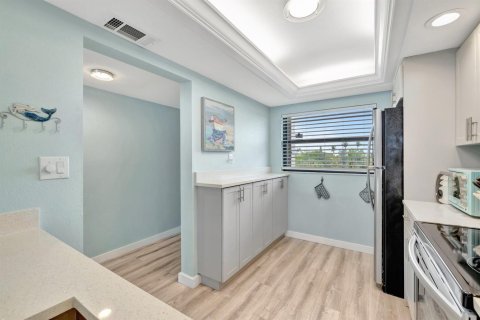 Купить кондоминиум в Дженсен-Бич, Флорида 6 комнат, 94.85м2, № 2085194 - фото 7