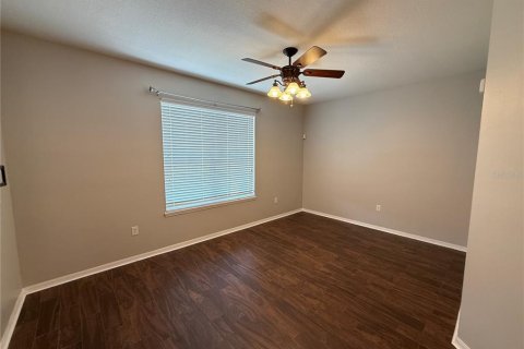 Villa ou maison à vendre à Kissimmee, Floride: 4 chambres, 273.5 m2 № 2109913 - photo 3