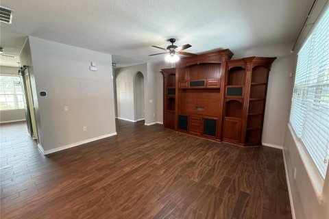 Villa ou maison à vendre à Kissimmee, Floride: 4 chambres, 273.5 m2 № 2109913 - photo 7