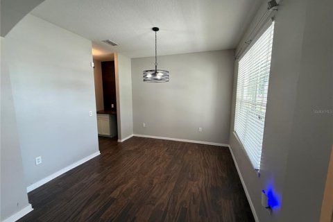 Villa ou maison à vendre à Kissimmee, Floride: 4 chambres, 273.5 m2 № 2109913 - photo 4