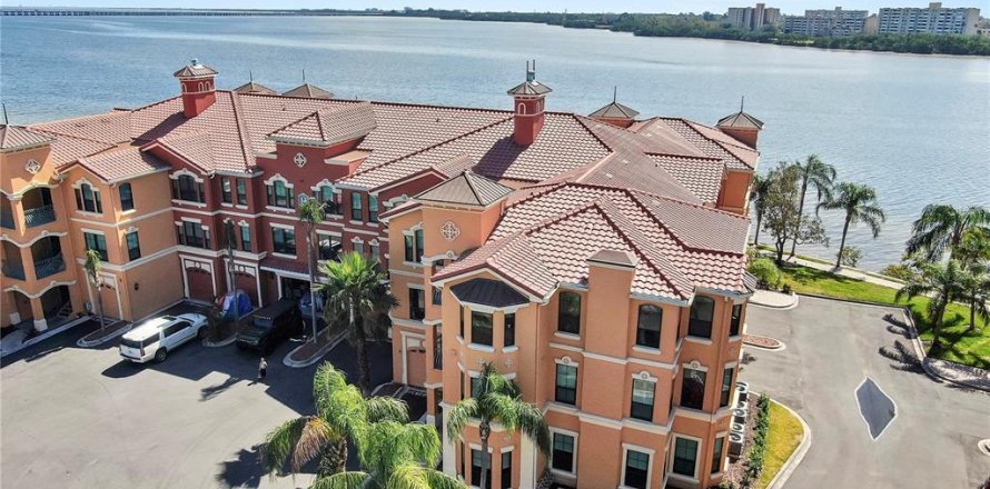 Condominio en Clearwater, Florida, 2 dormitorios № 1537913