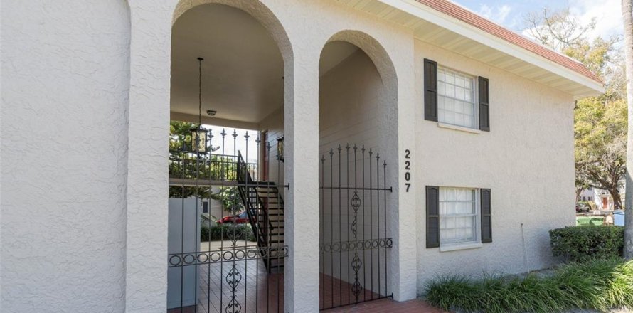 Studio à Condo à Tampa, Floride № 1877001