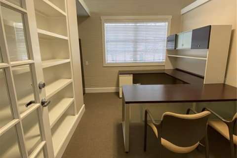 Propiedad comercial en alquiler en Sarasota, Florida, 141.68 m2 № 1552737 - foto 9