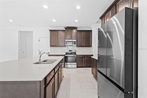 House in Bradenton, Florida 4 bedrooms, 261.15 sq.m. № 1774918 - photo 5