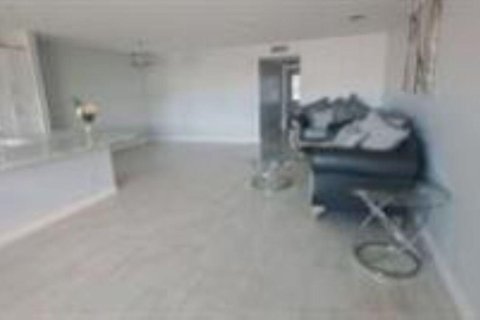 Condominio en venta en Delray Beach, Florida, 1 dormitorio, 99.22 m2 № 2146360 - foto 2