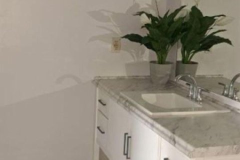 Condominio en venta en Delray Beach, Florida, 1 dormitorio, 99.22 m2 № 2146360 - foto 9