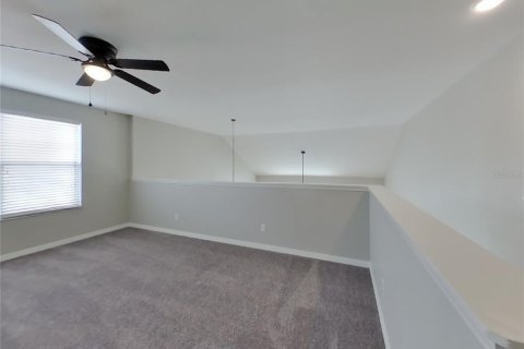 Villa ou maison à louer à Winter Haven, Floride: 4 chambres, 262.82 m2 № 1914554 - photo 14