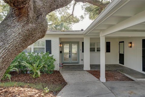 Casa en venta en Tampa, Florida, 3 dormitorios, 189.71 m2 № 2377603 - foto 5