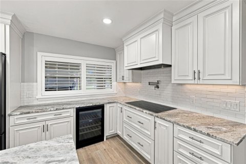 Casa en venta en Tampa, Florida, 3 dormitorios, 189.71 m2 № 2377603 - foto 18