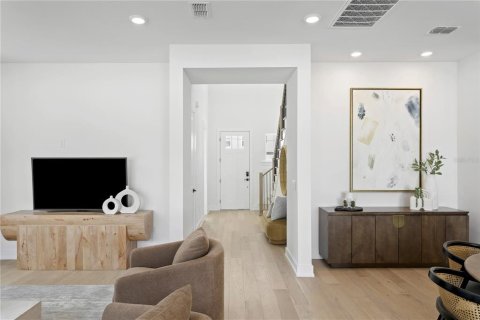 Villa ou maison à vendre à Tampa, Floride: 5 chambres, 303.33 m2 № 2412633 - photo 21