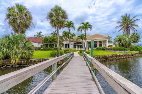 Villa ou maison à louer à Palm Beach Gardens, Floride: 3 chambres, 304.16 m2 № 2384968 - photo 24