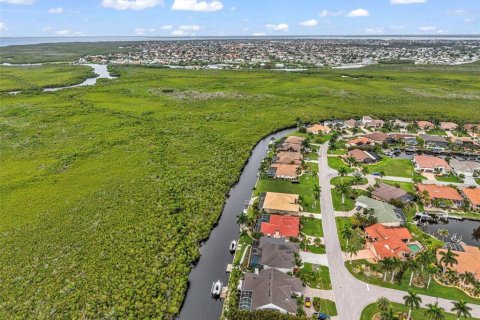Terrain à vendre à Punta Gorda, Floride № 2213621 - photo 11