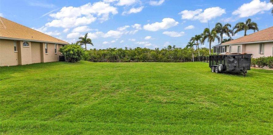 Terrain à Punta Gorda, Floride № 2213621