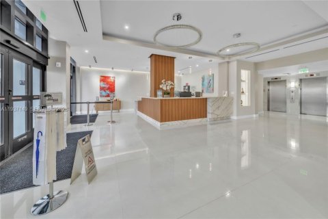 Copropriété à vendre à Hollywood, Floride: 1 chambre, 92.9 m2 № 1995012 - photo 22