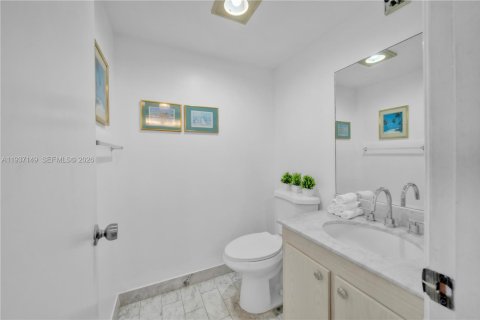 Copropriété à vendre à Hollywood, Floride: 1 chambre, 92.9 m2 № 1995012 - photo 17