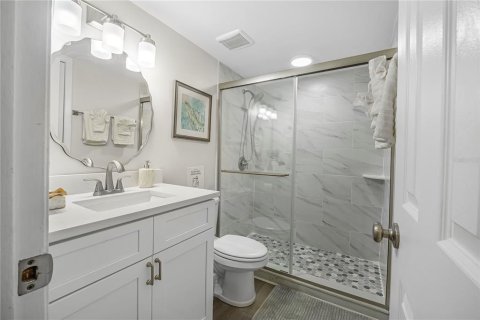 Condo in Daytona Beach, Florida, 2 bedrooms  № 2157934 - photo 19