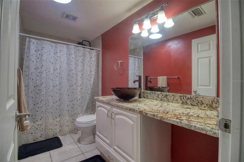 House in Holiday, Florida 3 bedrooms, 204.11 sq.m. № 2285404 - photo 19