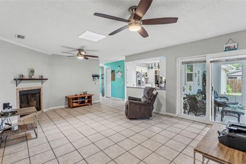 House in Lakeland, Florida 4 bedrooms, 288.28 sq.m. № 2231930 - photo 27