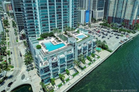 Condo in Miami, Florida, 2 bedrooms  № 1979945 - photo 28
