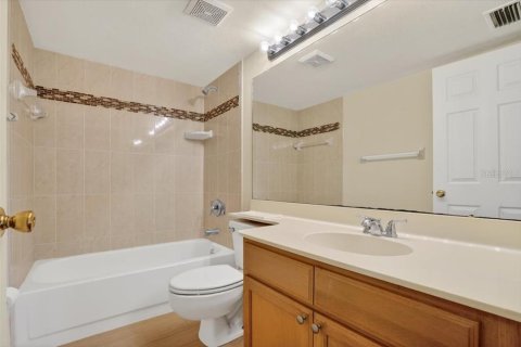 Купить кондоминиум в Венеция, Флорида 6 комнат, 101.54м2, № 2097040 - фото 22