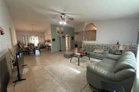 Villa ou maison à louer à Kissimmee, Floride: 4 chambres, 159.7 m2 № 2099290 - photo 13