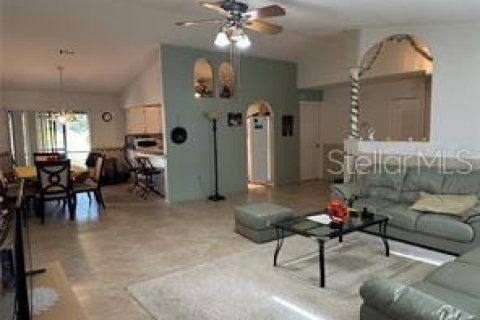 Villa ou maison à louer à Kissimmee, Floride: 4 chambres, 159.7 m2 № 2099290 - photo 12
