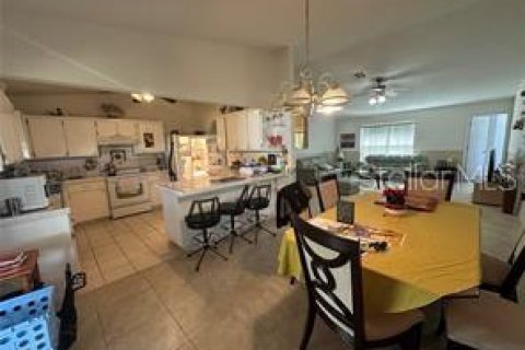 Villa ou maison à louer à Kissimmee, Floride: 4 chambres, 159.7 m2 № 2099290 - photo 17