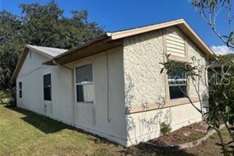 Villa ou maison à louer à Kissimmee, Floride: 4 chambres, 159.7 m2 № 2099290 - photo 2