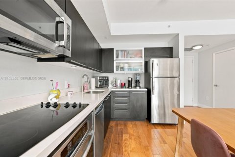 Copropriété à vendre à Miami, Floride: 1 chambre, 78.6 m2 № 2411233 - photo 10
