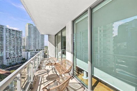 Copropriété à vendre à Miami, Floride: 1 chambre, 78.6 m2 № 2411233 - photo 25