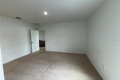 Casa en alquiler en Kissimmee, Florida, 4 dormitorios, 194.26 m2 № 1827803 - foto 19