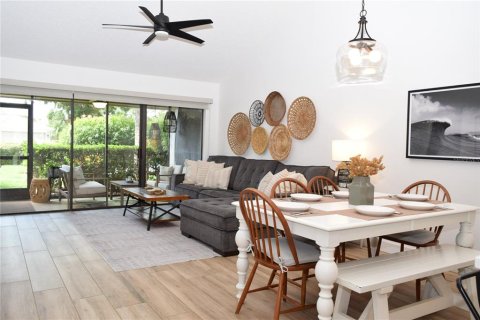 Casa en alquiler en Sarasota, Florida, 2 dormitorios, 98.85 m2 № 1895129 - foto 13