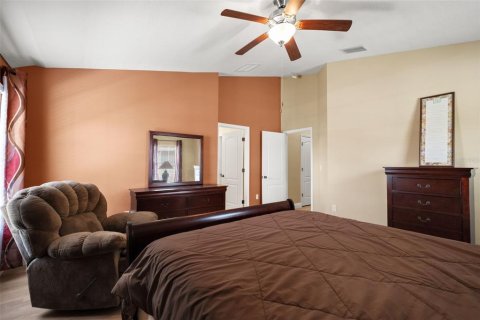 Touwnhouse à vendre à New Port Richey, Floride: 3 chambres, 154.4 m2 № 2420109 - photo 26