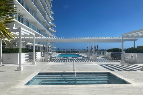 Copropriété à vendre à Miami, Floride: 45.34 m2 № 1705555 - photo 11