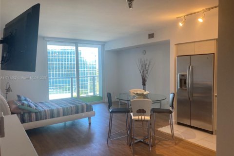 Copropriété à vendre à Miami, Floride: 45.34 m2 № 1705555 - photo 4