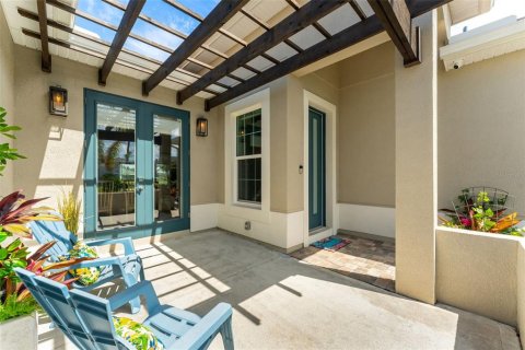 House in Melbourne, Florida 4 bedrooms, 244.7 sq.m. № 1885441 - photo 6