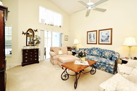 House in Kissimmee, Florida 4 bedrooms, 163.51 sq.m. № 1797964 - photo 8