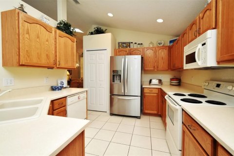 House in Kissimmee, Florida 4 bedrooms, 163.51 sq.m. № 1797964 - photo 17