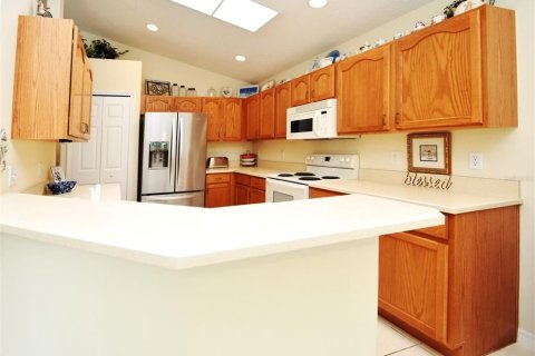 House in Kissimmee, Florida 4 bedrooms, 163.51 sq.m. № 1797964 - photo 15