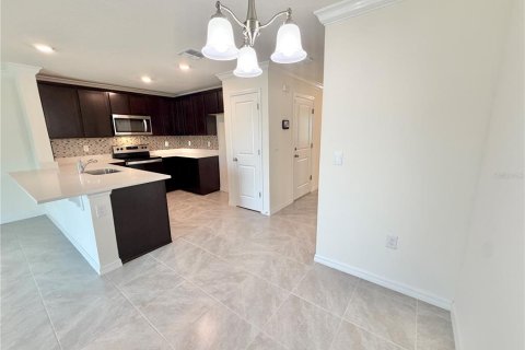 Touwnhouse à vendre à Ocala, Floride: 3 chambres, 139.82 m2 № 2218841 - photo 4