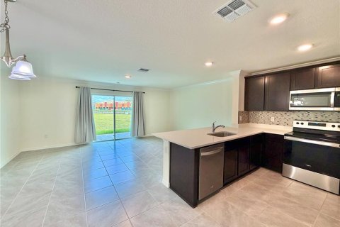 Touwnhouse à vendre à Ocala, Floride: 3 chambres, 139.82 m2 № 2218841 - photo 5